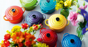 Le Creuset Debuts New Dinnerware Range in a Rainbow of Colours