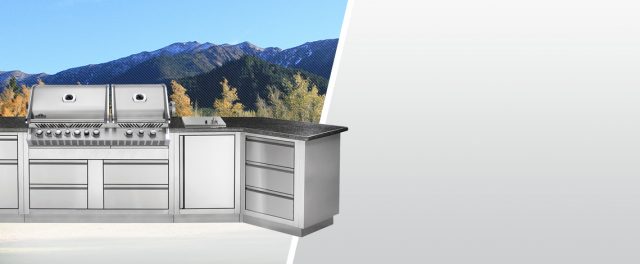 outdoor kitchen