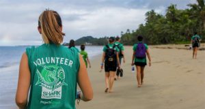Make a difference abroad during a gap year Volunteer abroad