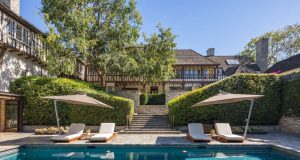 Brad & Jen’s Newlywed Mansion For Sale!