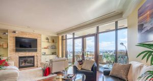 Luxury Condo at Swallows Landing