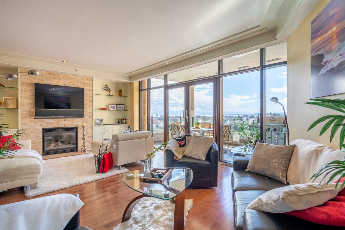 Luxury Condo at Swallows Landing