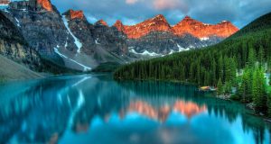 Booking.com Reveals How and Where Canadians Rediscovered Travel Closer to Home this Summer Alberta Canada Lake Mountains Banff