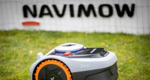 Segway Releases its Next-gen Robotic Lawn Mower-Navimow i Series