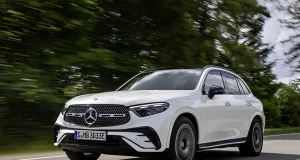 Mercedes-Benz Canada introduces the latest plug-in hybrid model